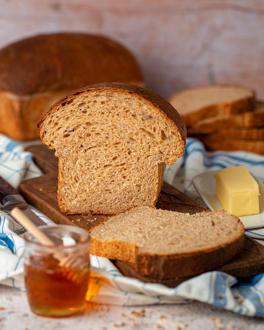 🍯 Honey & Wheat Sandwich Bread
